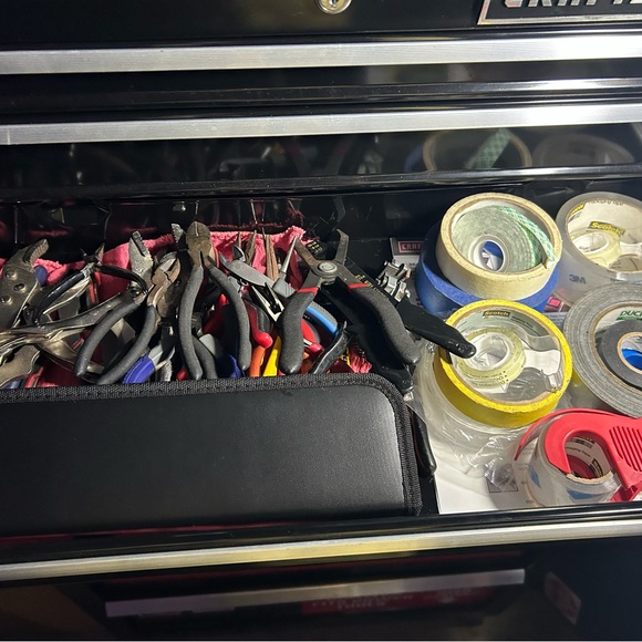 Craftsman toolbox with everything in it - Picture 4 of 16